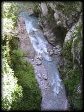 Tolminska~korita